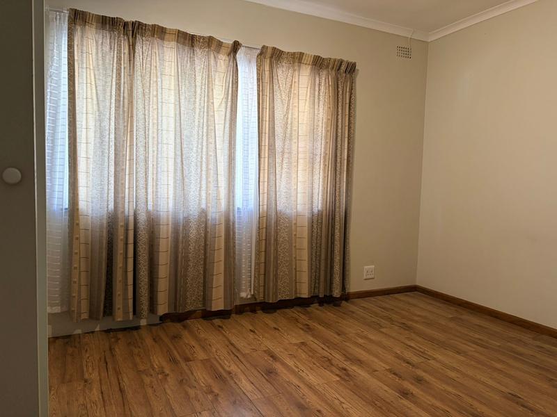To Let 3 Bedroom Property for Rent in Table View Western Cape